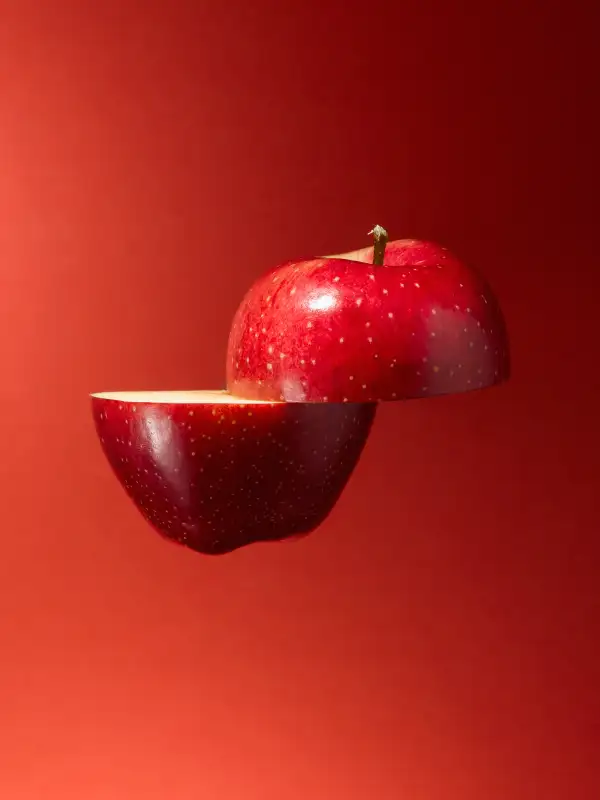 Splitting apple