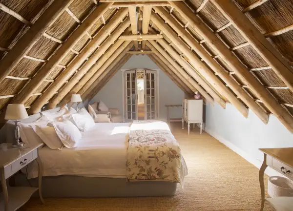 attic bedroom