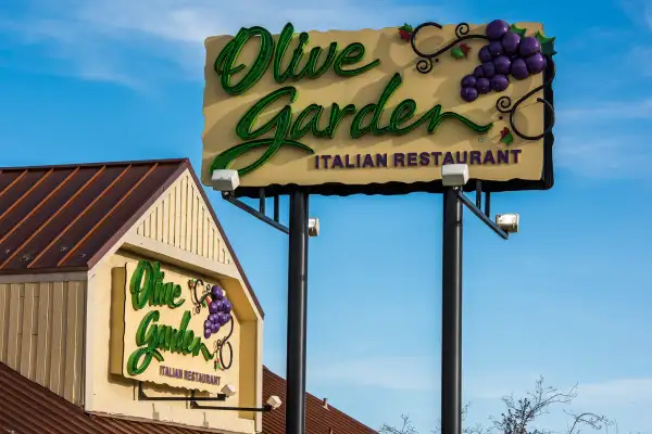Signage is displayed at a Darden Restaurants Inc. Olive Garden location in Reno, Nevada, on March 19, 2015.