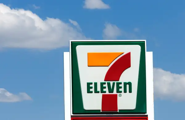 7-eleven sign