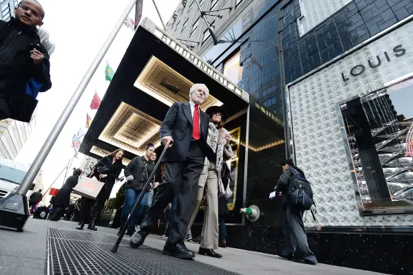 Holiday shopping in New York City