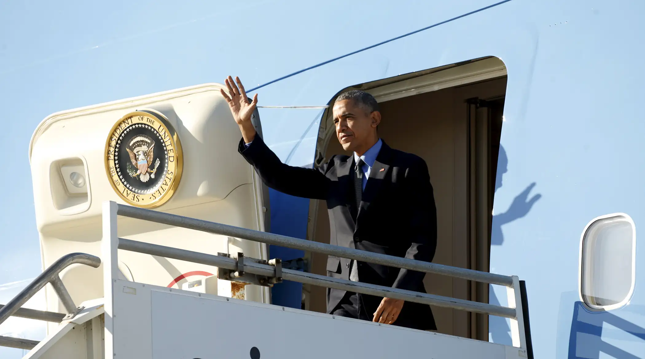 U.S. President Barack Obama arrives in Los Angeles, California February 11, 2016.