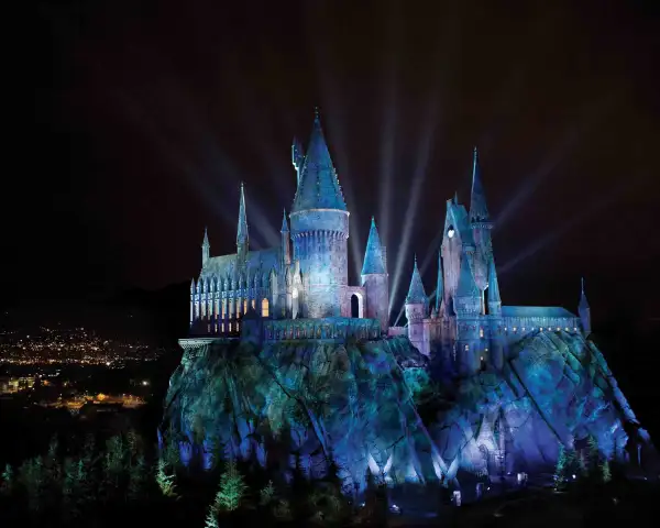 The Wizarding World of Harry Potter  at Universal Studios Hollywood opens April 7, 2016