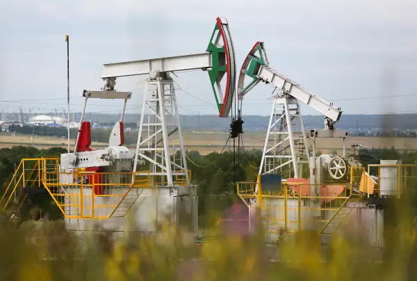 Oil pumping units, also known as  nodding donkeys  or pumping jacks, stand on an oilfield operated by Tatneft OAO near Almetyevsk, Russia, on July 31, 2015.