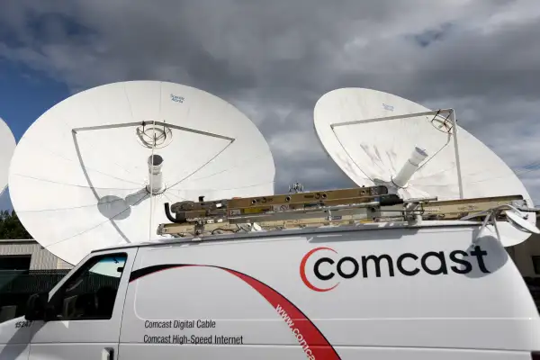 Comcast will offer a way for some cable customers to get rid of their set-top boxes.