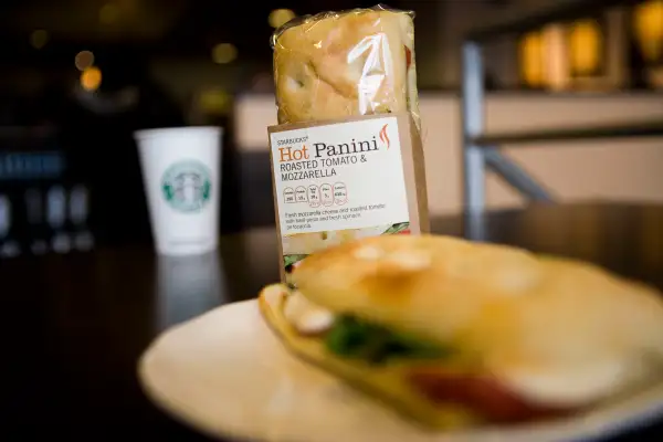 USA - Food - Starbucks Introduces Low Calorie Products