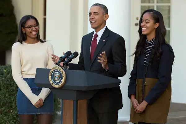 President Obama With Sasha and Malia