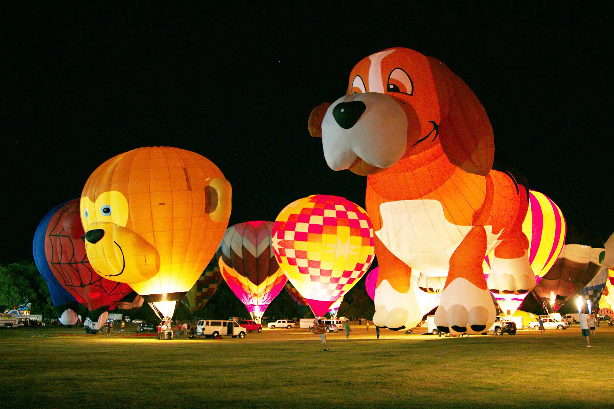 Plano, Texas.  The Plano Balloon Festival has become a signature annual event every fall. The rest of the year, Plano is known for making good on its motto— A great place to do business,  which has helped draw companies including J.C. Penney, Frito-Lay, and Bank of America to town.