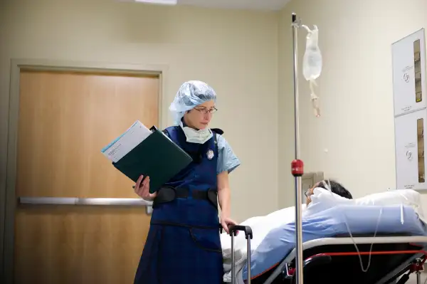 patient talking to surgeon