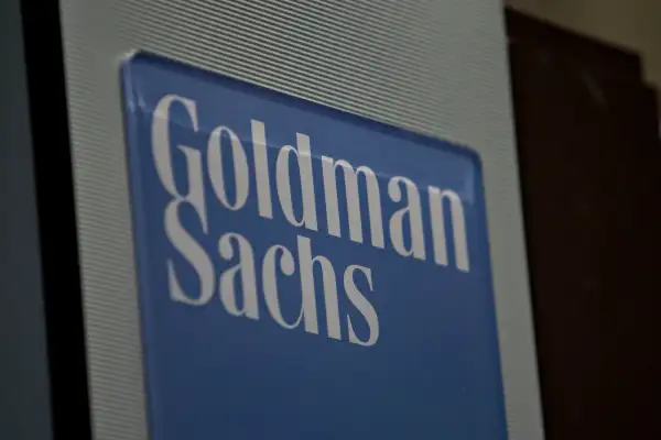 Goldman Sachs Hands Clients Losses In 'Top Trades'