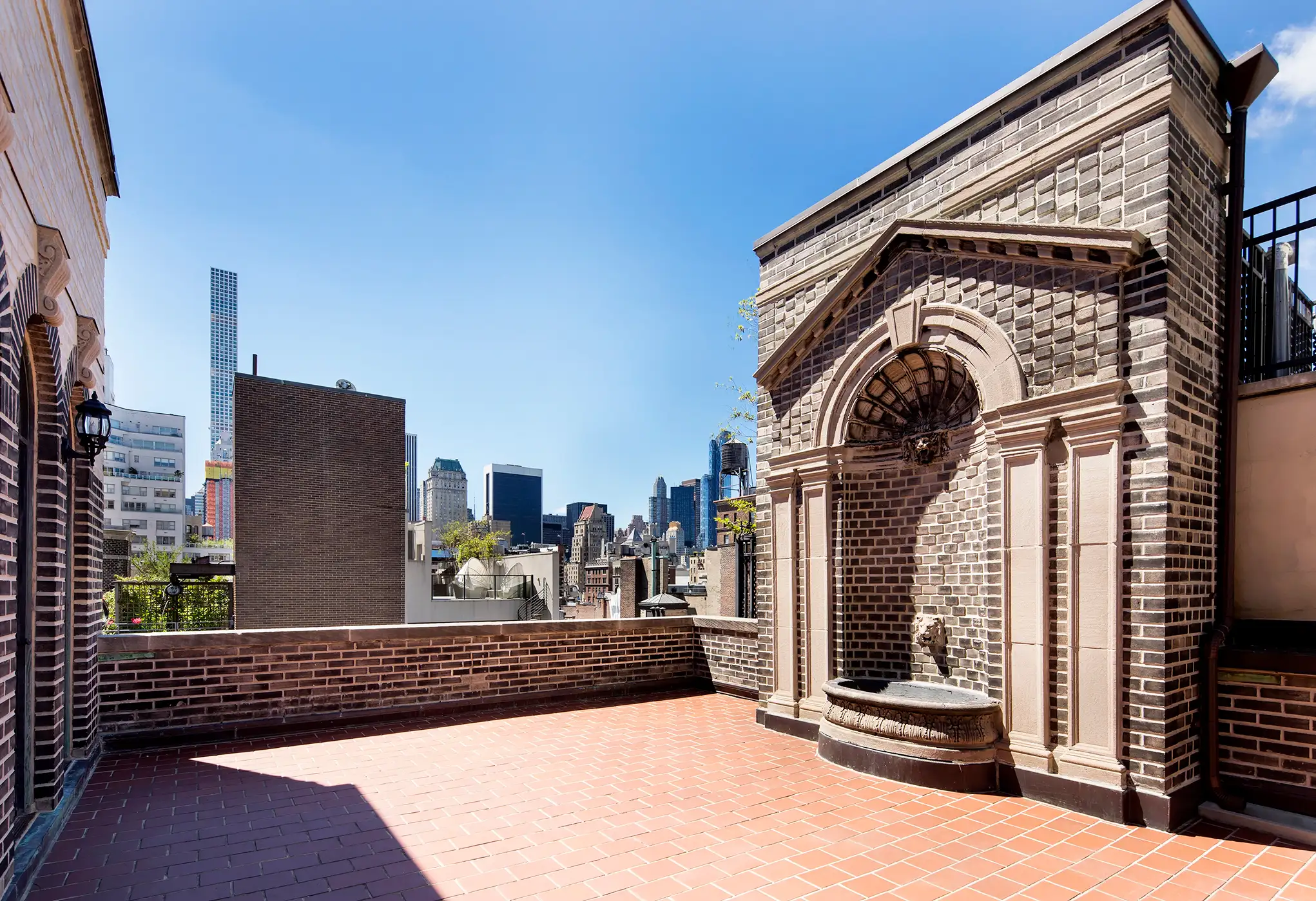 Manhattan Mansion Terrace