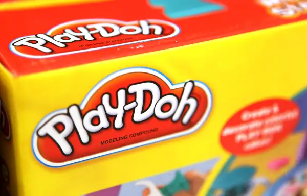 play-doh america factory hasbro
