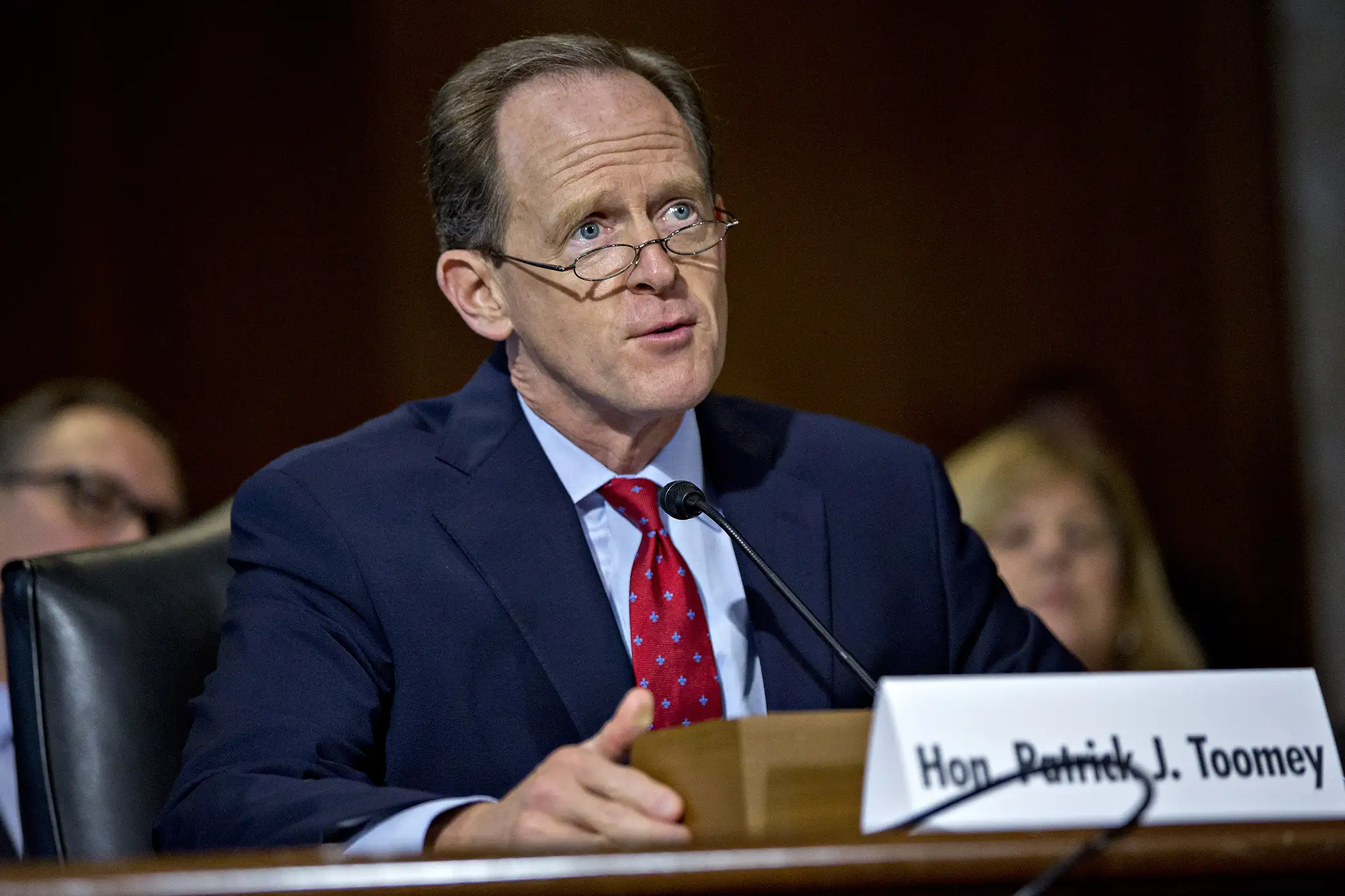 170620-senators-health-care-toomey