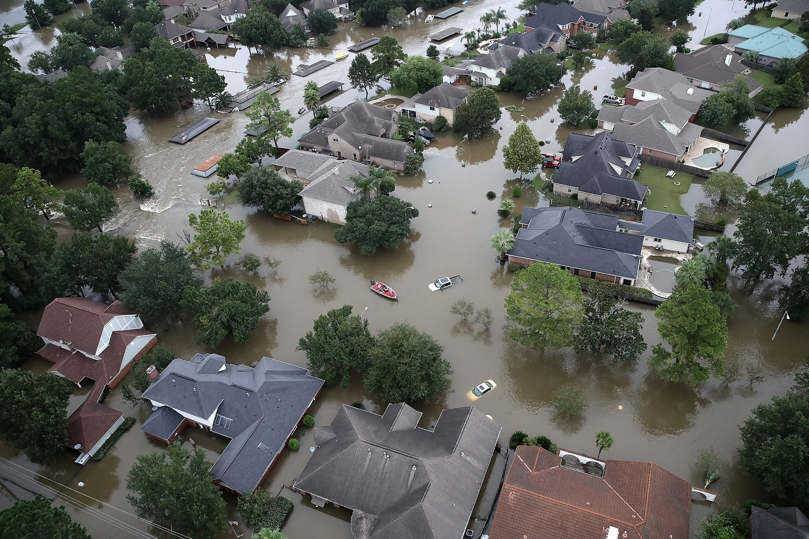 171005-hurricane-harvey-victims-red-cross-fema-3