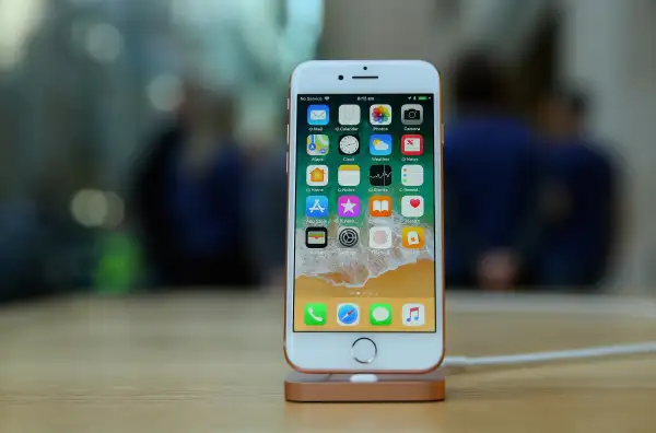Apple iPhone 8 And 8 Plus Launches In Australia