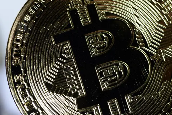 Central banks warns of bubble on bitcoins as it skyrockets