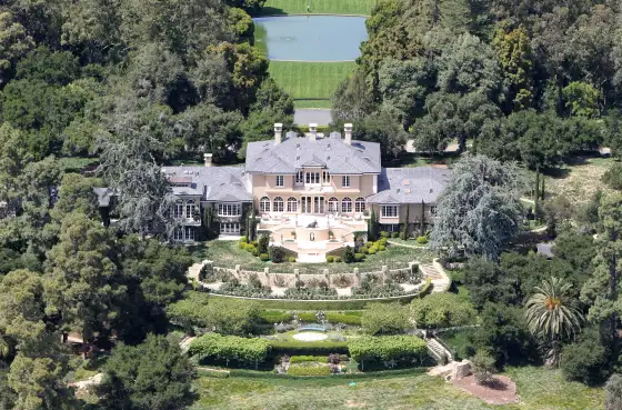 Oprah Winfrey owns this extravagant 42 acre estate located in the Santa Barbara area