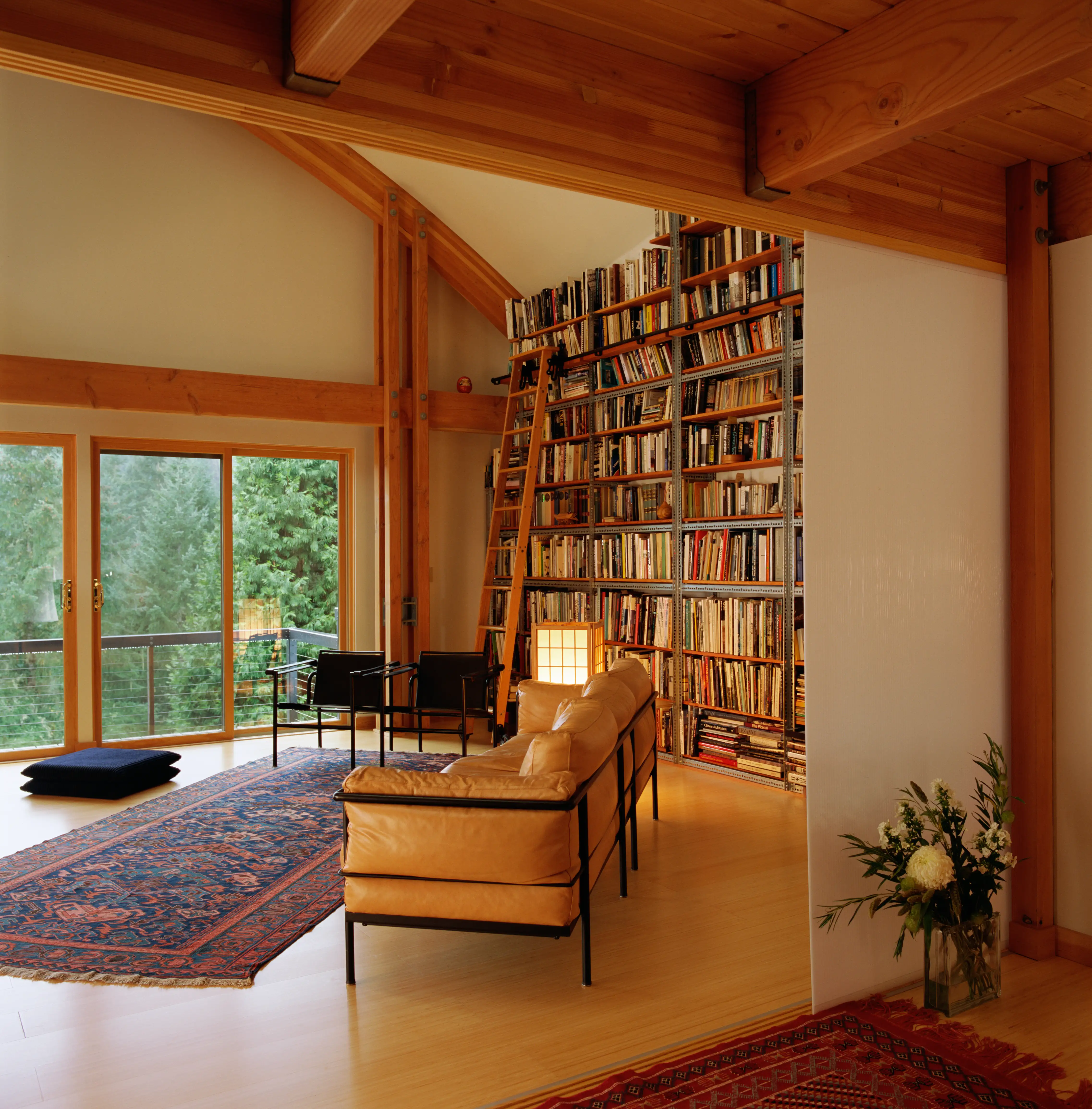 A residential library with cool contemporary style