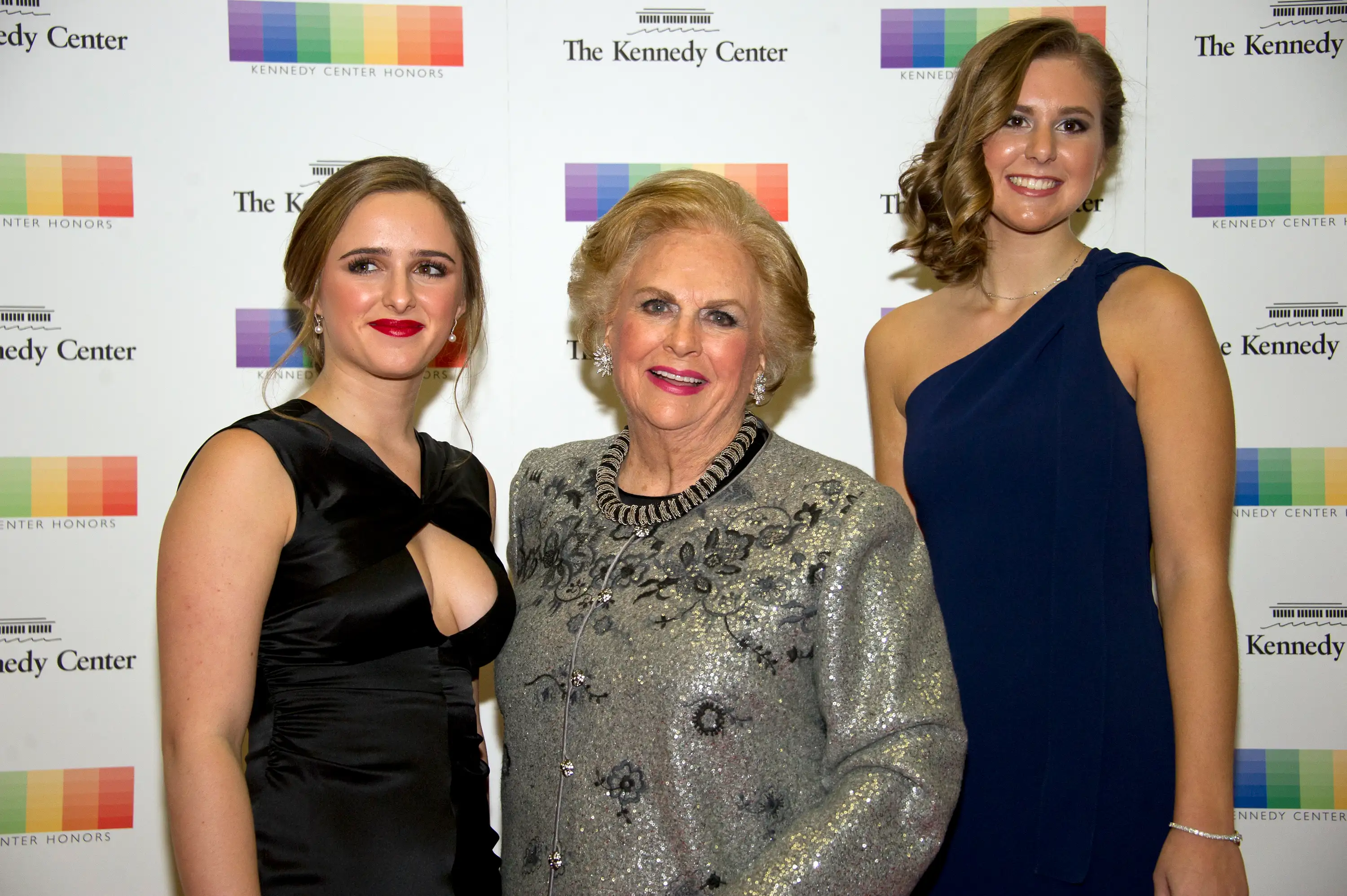 2017 Kennedy Center Honors Formal Artist's Dinner Arrivals
