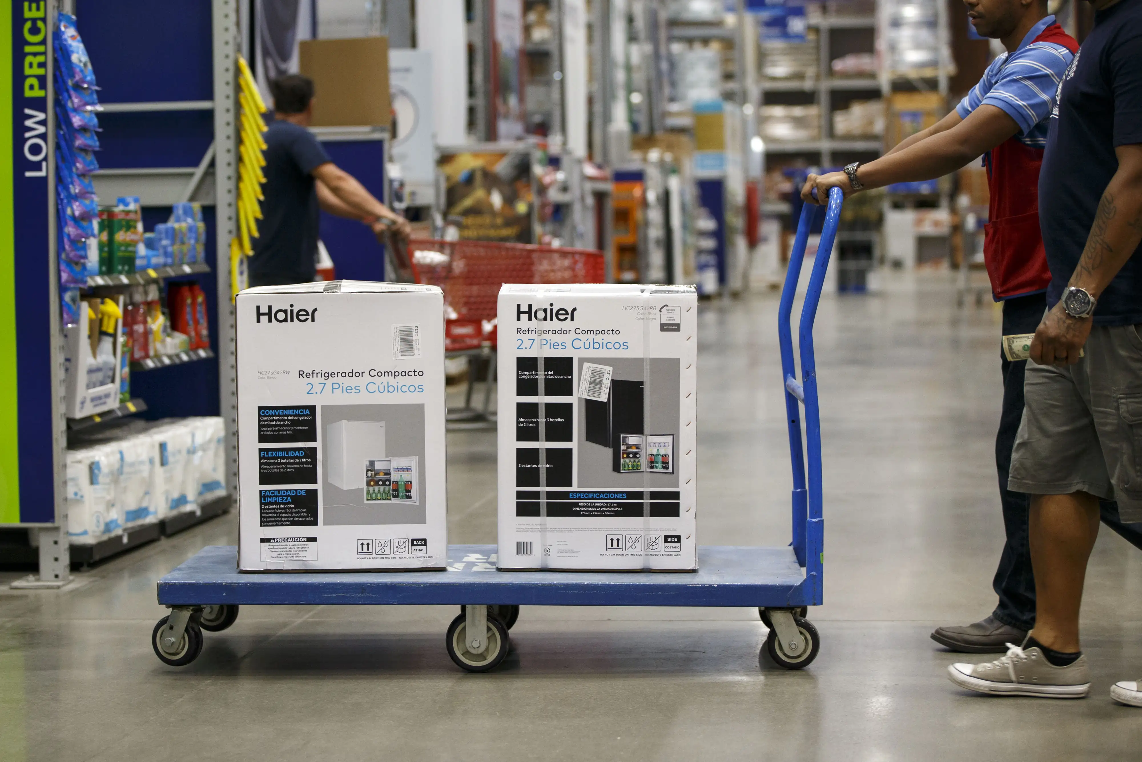 Inside A Lowe's Cos. Store Ahead Of Earnings Figures