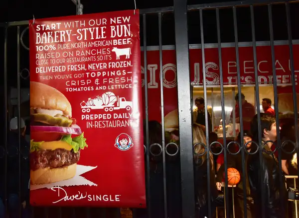Wendy's Food Truck Rolls Into Rolling Stone Live