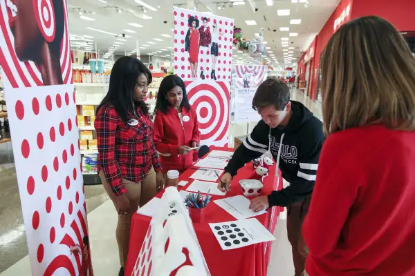 target-job-fair-holiday-employees