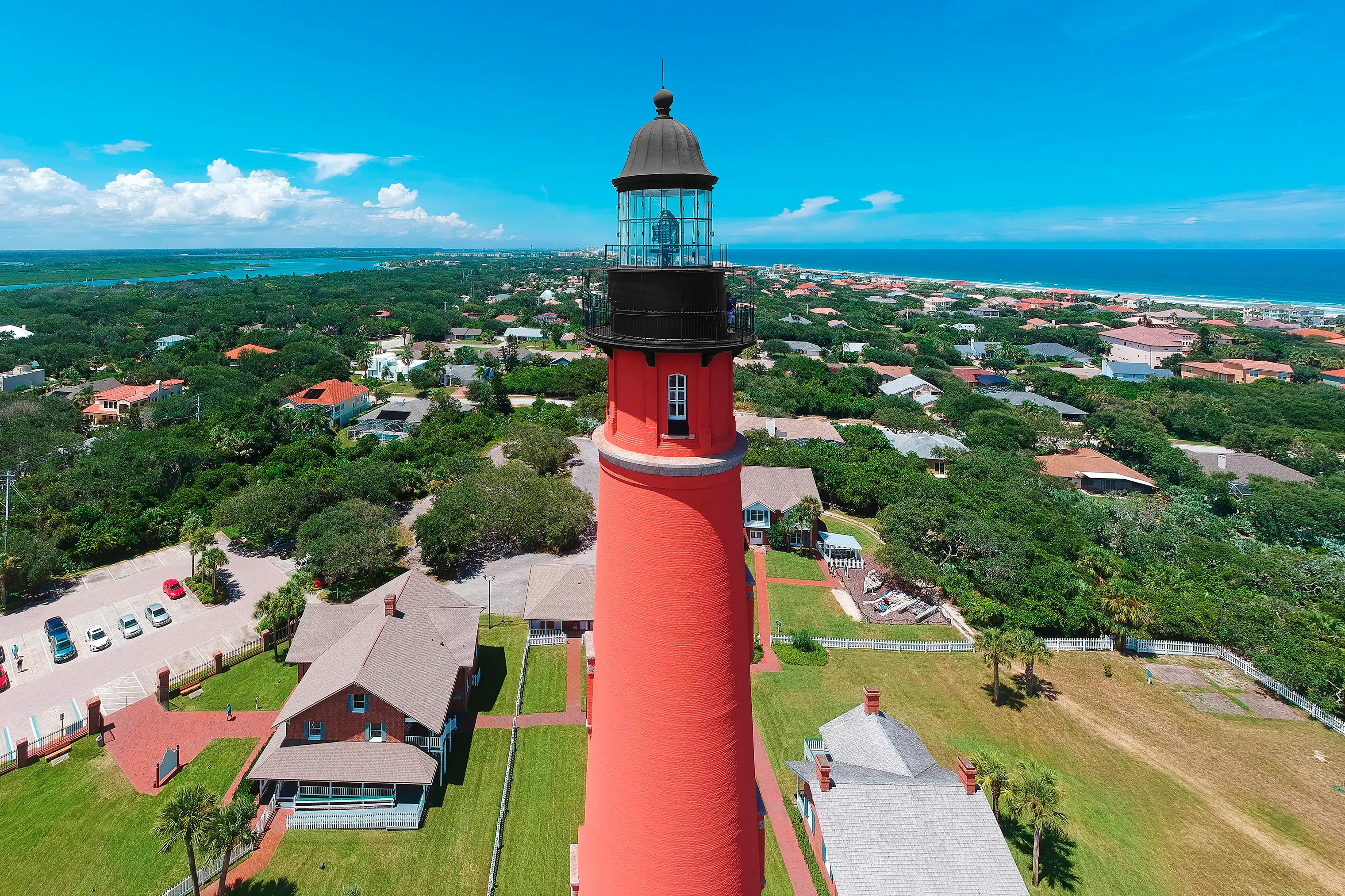 The well-preserved Ponce de Leon Inlet Lighthouse towers above the town.
