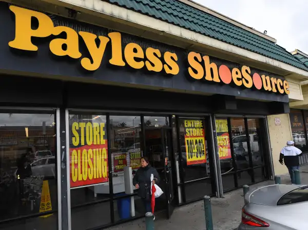 US-ECONOMY-PAYLESS_SHOES