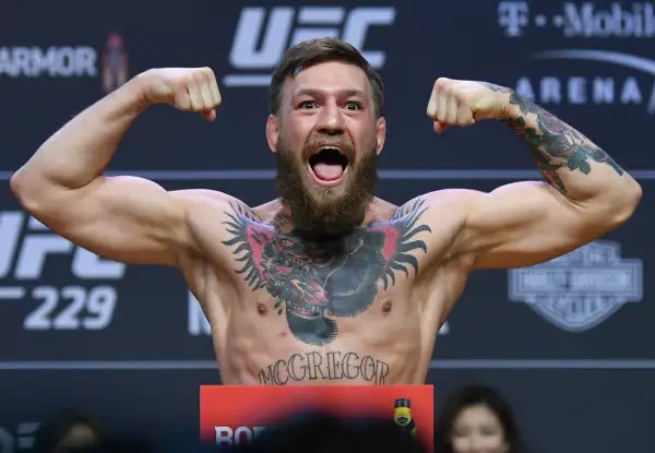 UFC 229 McGregor v Khabib: Weigh-ins