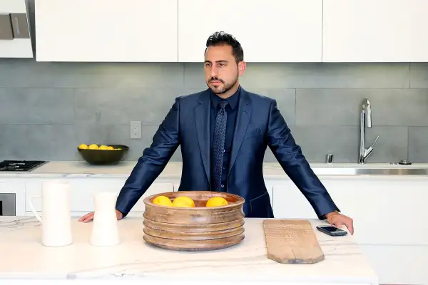 Million Dollar Listing's Josh Altman Showing