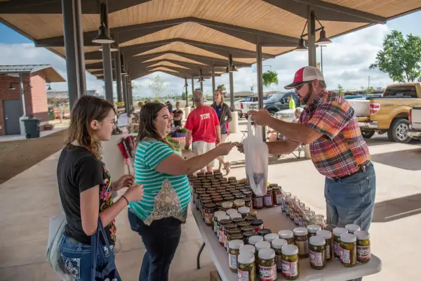 Farmer's market in Moore, Oklahoma