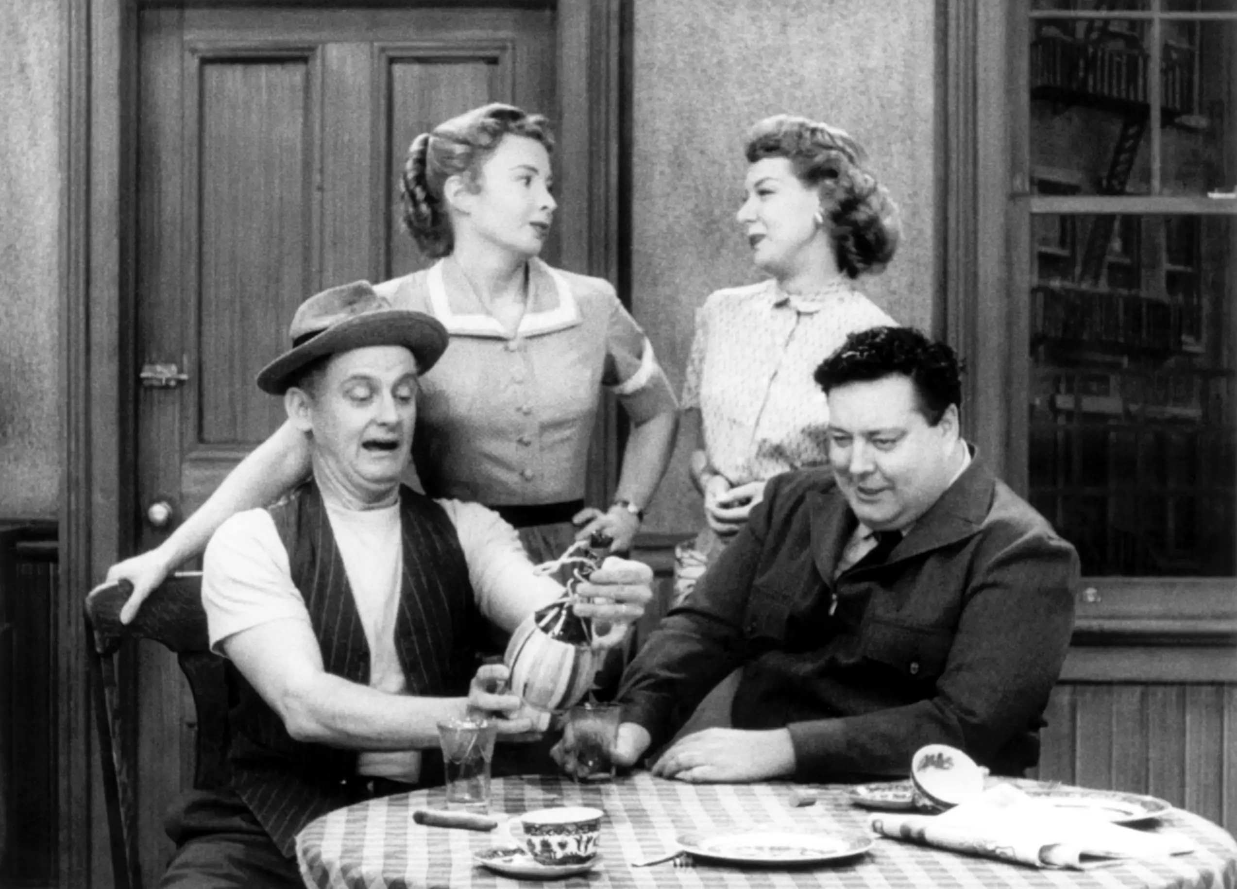 THE HONEYMOONERS, Art Carney, Audrey Meadows, Joyce Randolph, Jackie Gleason, 'Head of the House', (