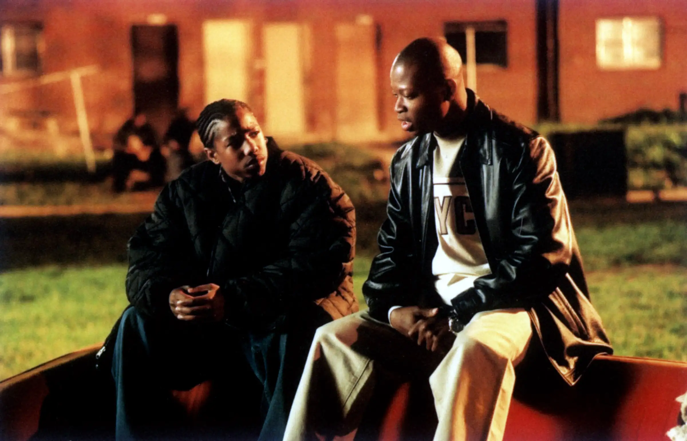 THE WIRE, Larry Gilliard Jr. (right), (Season 1), 2002-08. Â© HBO / Courtesy: Everett Collection