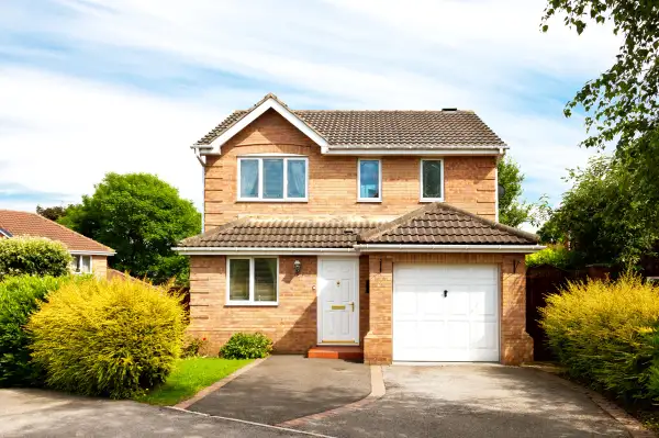 Picture of a suburban home exterior