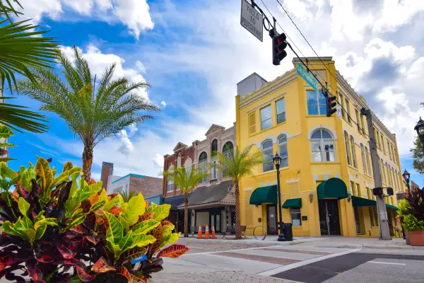 Street building in Ocala Florida