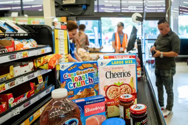 Man grocery shopping