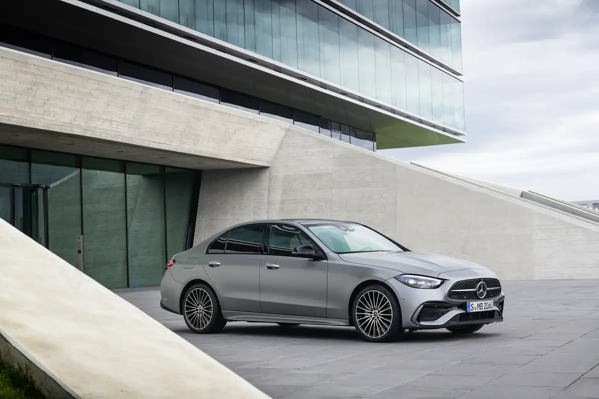 Mercedes-Benz C-Class Sedan 300