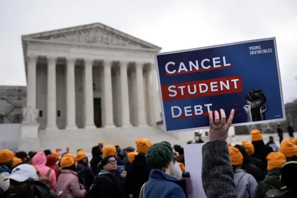 News photo of people protesting for the government to take action against student debt