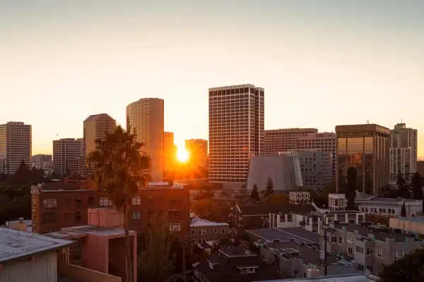 photo of Oakland CA skyline